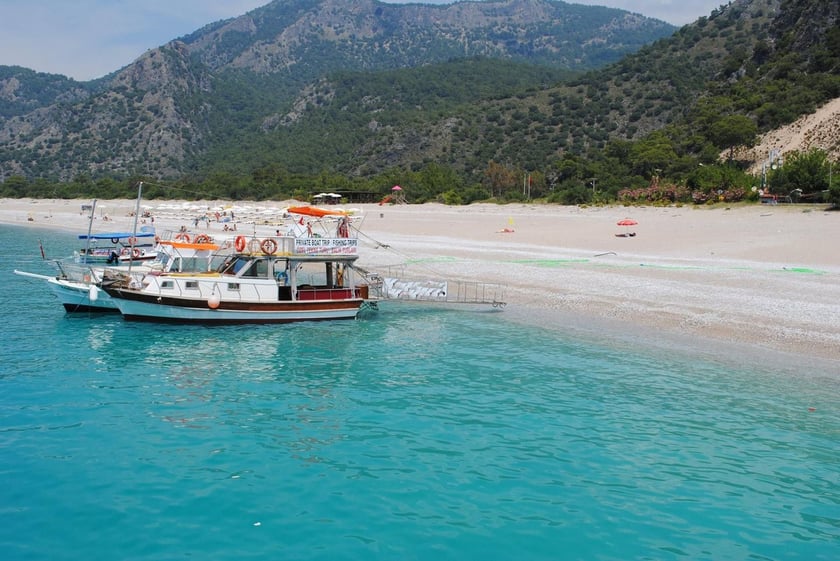 Fethiye Gulet   12 guests 10 m Listing Number: #9878