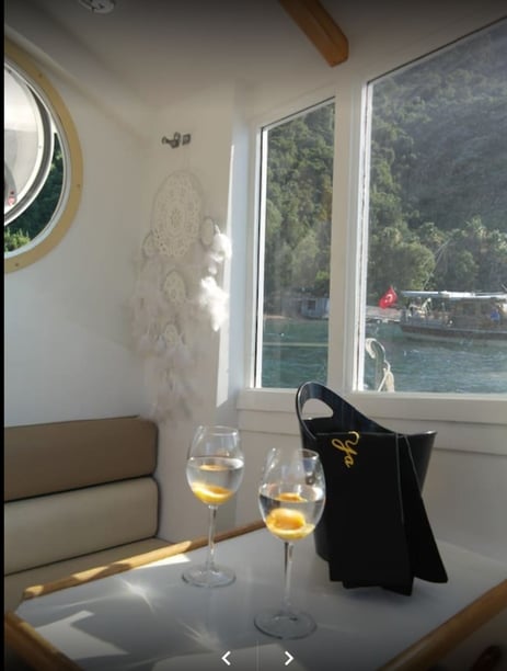 Marmaris Gulet 2 cabin 4 berths 4 guests 9.6 m Listing Number: #9883 5