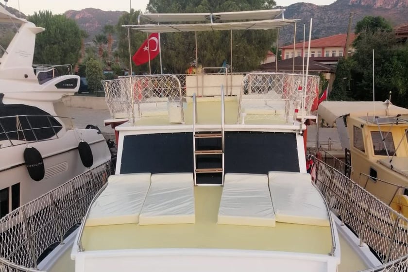 Selimiye Gulet   12 guests 13 m Listing Number: #9884 3