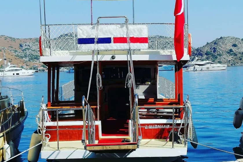 Selimiye Gulet   12 guests 13 m Listing Number: #9884 4