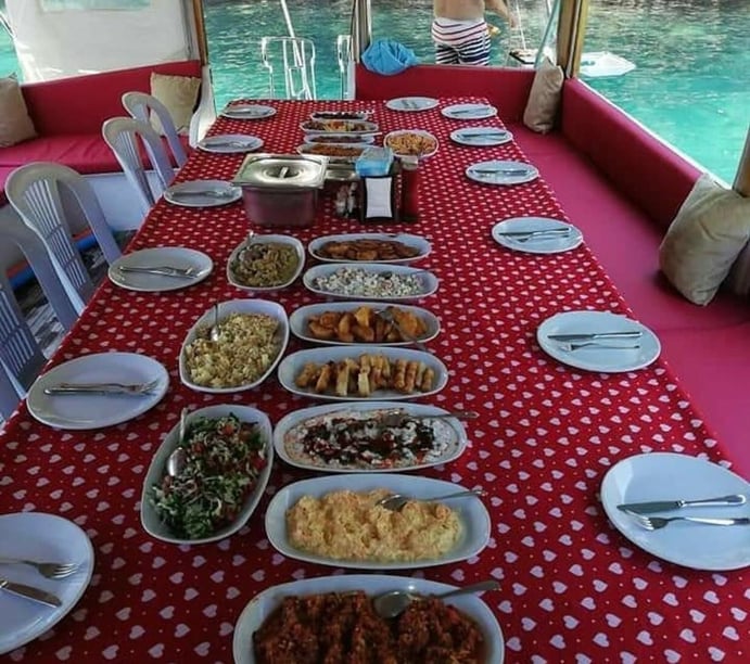 Fethiye Gulet   27 guests 15 m Listing Number: #9900 4