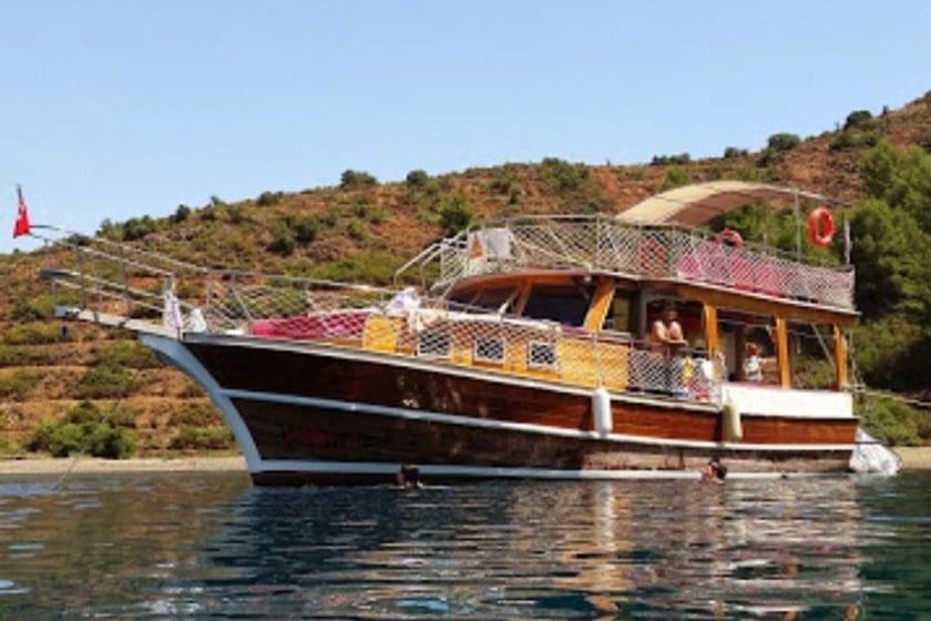 Fethiye Gulet   27 guests 15 m Listing Number: #9900