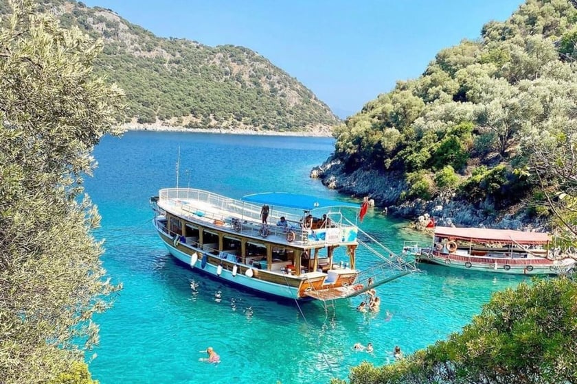 Gocek Gulet   50 guests 18 m Listing Number: #9922