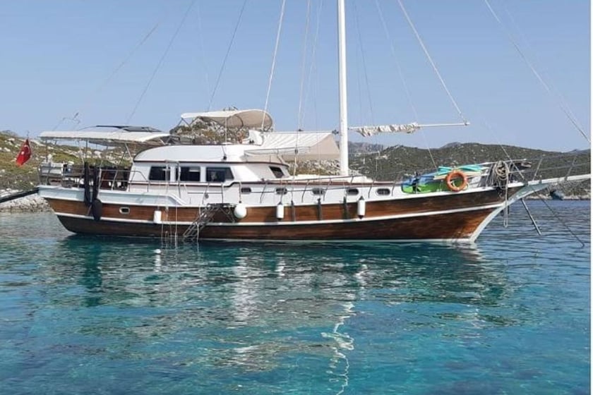 Bozburun Gulet 4 cabin 8 berths 8 guests 19 m Listing Number: #9929 2