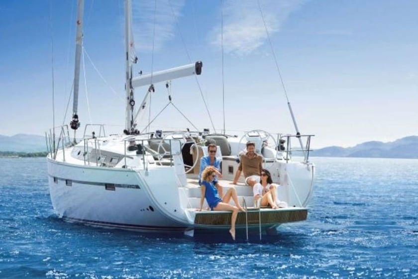 Gocek Sailboat 5 cabin 10 berths 10 guests 14.99 m Listing Number: #9937 4