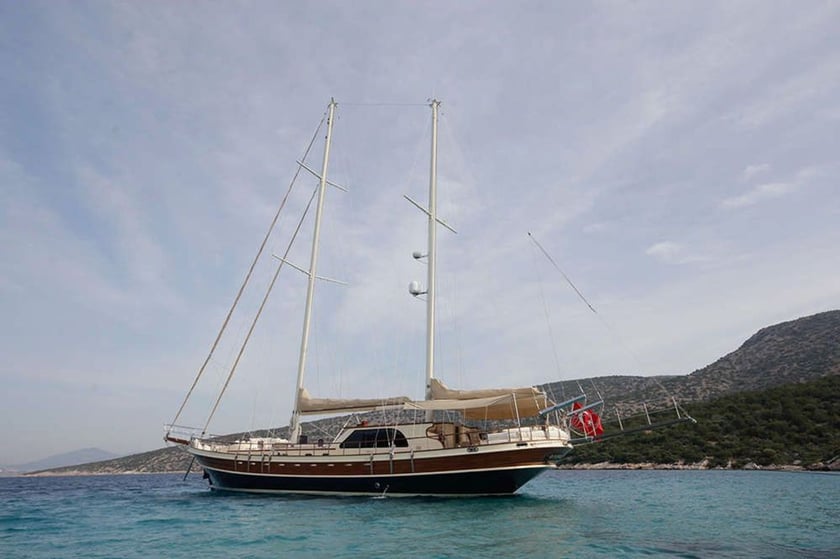 Bodrum Gulet 4 kabin Konaklama 8 kişi Seyir 8 kişi 24 m İlan No: #9952 4