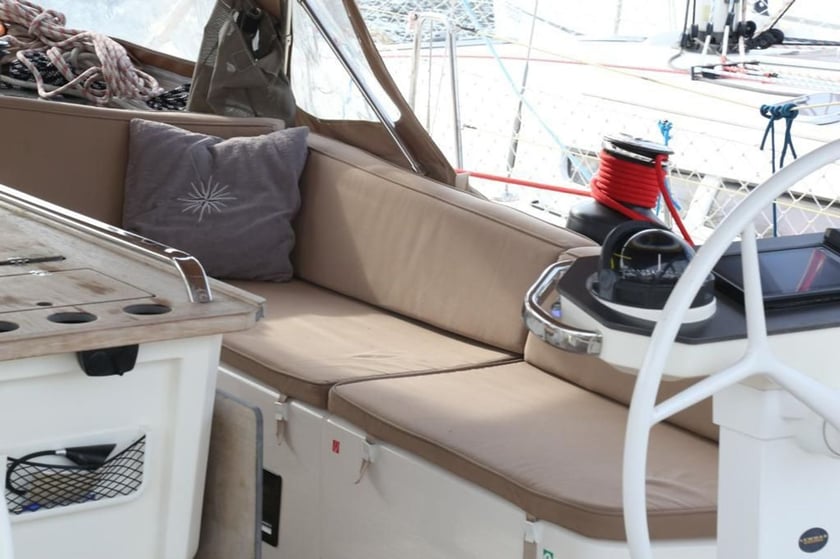 Gocek Sailboat 3 cabin 6 berths 8 guests 17.07 m Listing Number: #9962 3