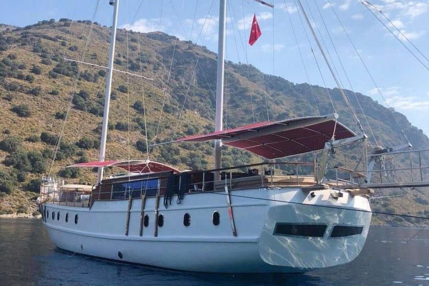 Gocek Gulet 6 cabin 12 berths 12 guests 27 m Listing Number: #9969 3