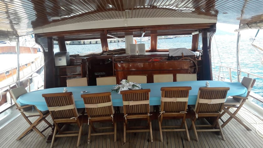 Marmaris Gulet 8 cabin 16 berths 16 guests 26 m Listing Number: #9976 5