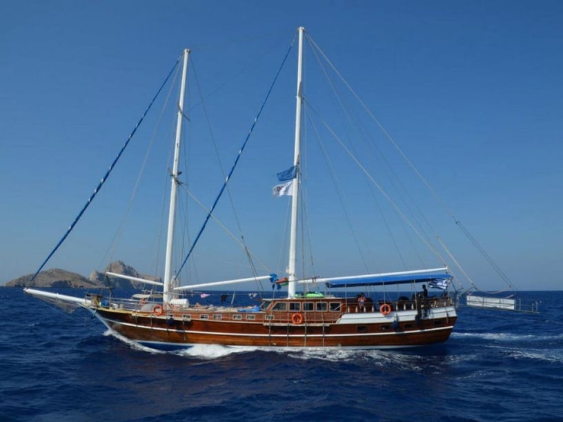 Fethiye Gulet 8 cabin 16 berths 16 guests 26 m Listing Number: #9996 3