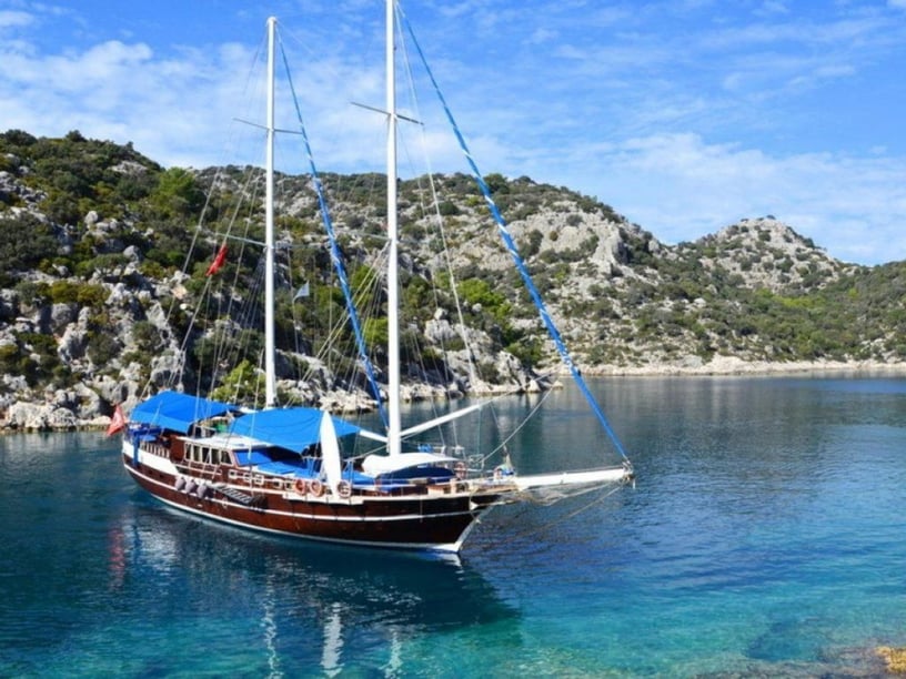 Fethiye Gulet 8 cabin 16 berths 16 guests 26 m Listing Number: #9996 2