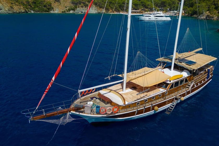 Fethiye Caicco cabina 8  cuccette 16  16  ospiti 26 m Numero dell'inserzione: #10029 3