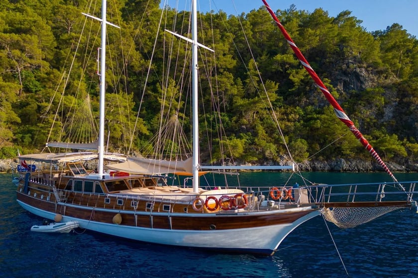 Fethiye Caicco cabina 8  cuccette 16  16  ospiti 26 m Numero dell'inserzione: #10029