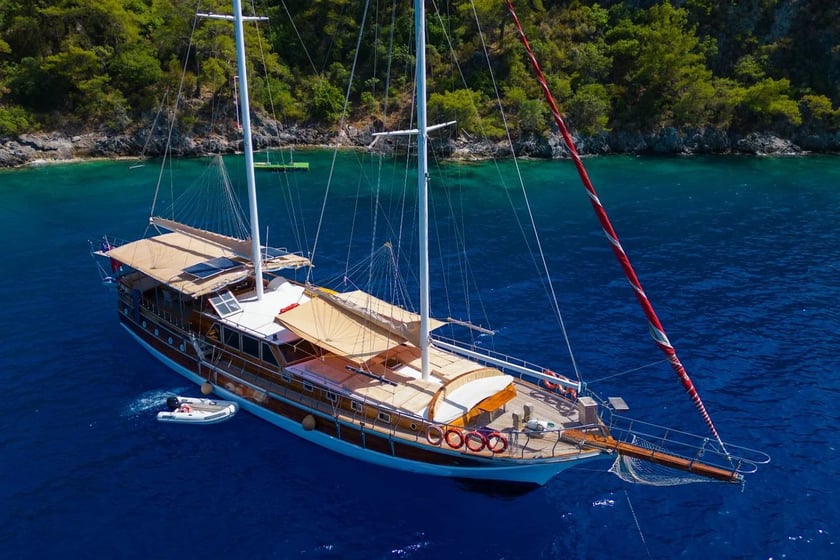 Fethiye Caicco cabina 8  cuccette 16  16  ospiti 26 m Numero dell'inserzione: #10029 4