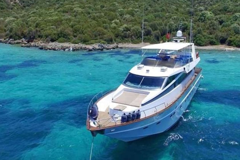 Bodrum Yate a motor Cabina 4  8  literas 8  invitados 27 m Número de anuncio: #10065