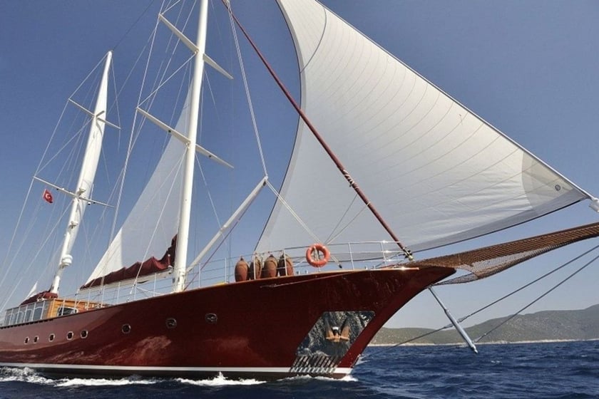 Marmaris Gulet 5 cabin 10 berths 10 guests 35 m Listing Number: #10072