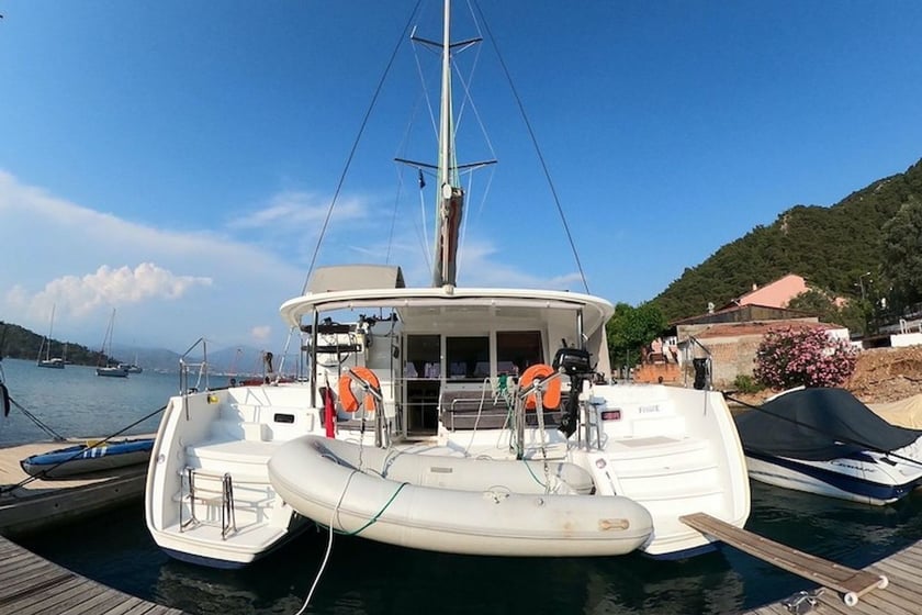 Fethiye Catamaran Cabine 5  Couchettes 8  Invités 8  11.97 m Numéro de l'annonce: #10088