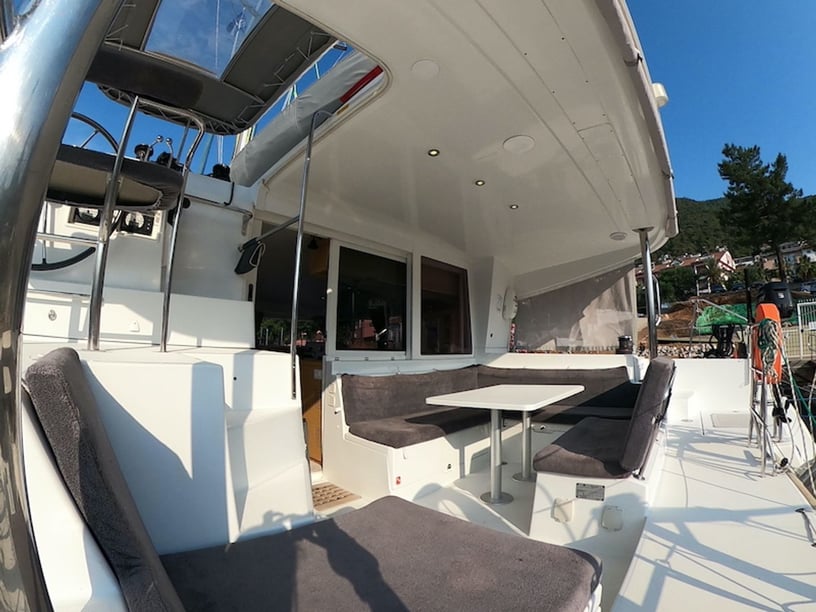 Fethiye Catamaran Cabine 5  Couchettes 8  Invités 8  11.97 m Numéro de l'annonce: #10088 4