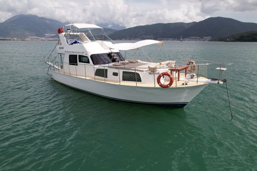 Fethiye Motor Yacht 3 cabin 6 berths 12 guests 15 m Listing Number: #10258