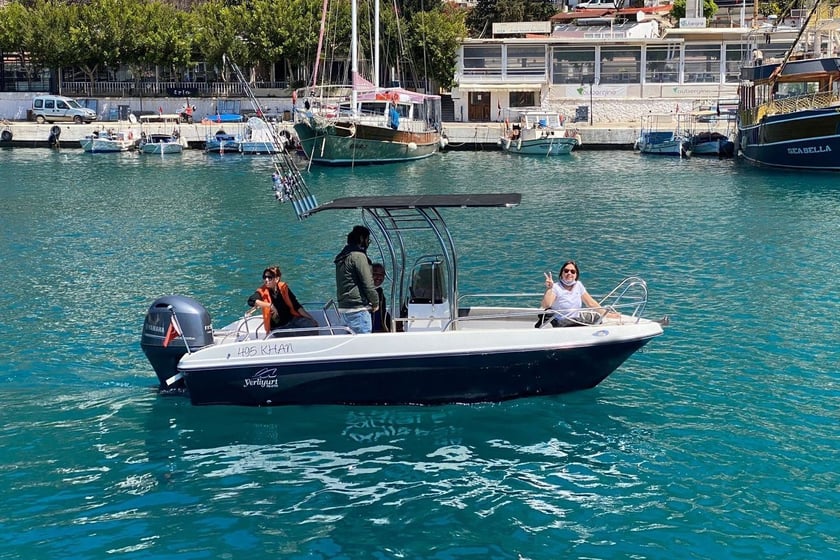 Kalkan Bateau à moteur   Invités 6  6 m Numéro de l'annonce: #10262