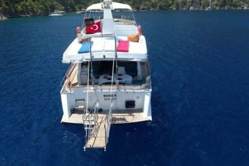 Fethiye Motorjacht Cabine 3   6  gasten 20 m Lijstnummer: #10337 3
