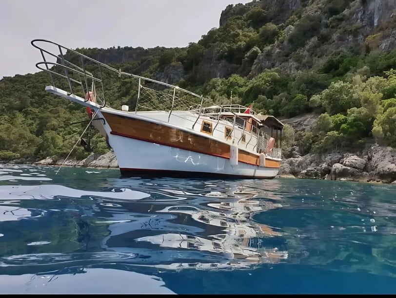 Fethiye Motorjacht   6  gasten 12 m Lijstnummer: #10373