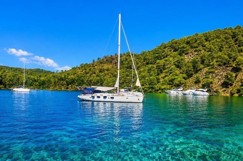 Gocek Zeilboot Cabine 2  4  slaapplaatsen 6  gasten 14.2 m Lijstnummer: #10381