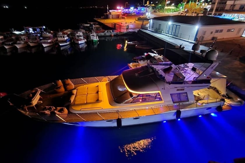 Didim Motorjacht   6  gasten 17.5 m Lijstnummer: #10383 5