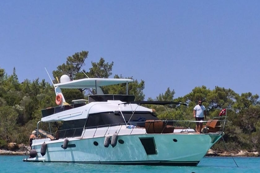 Didim Motorjacht   6  gasten 17.5 m Lijstnummer: #10383 2