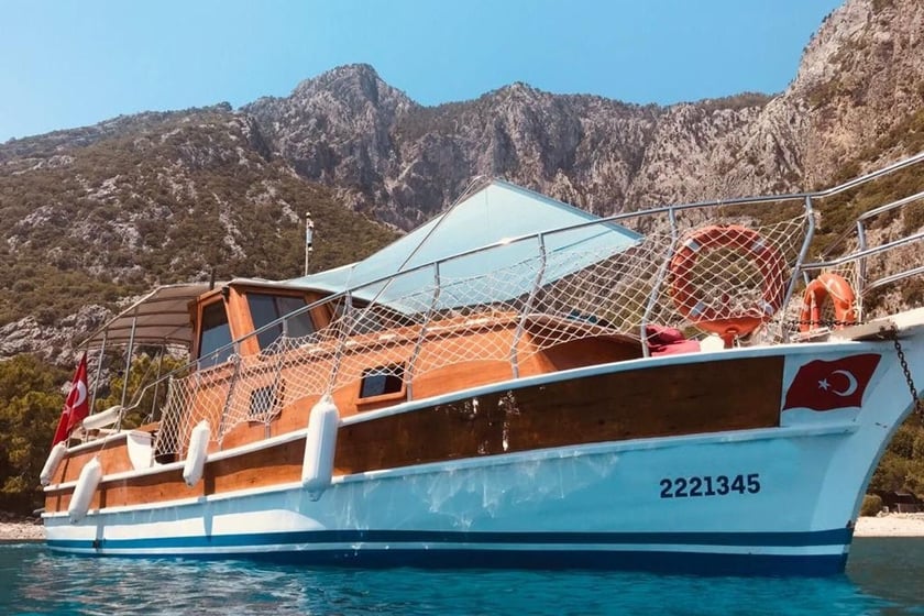 Antalya Gulet   Seyir 12 kişi 11 m İlan No: #10401 2