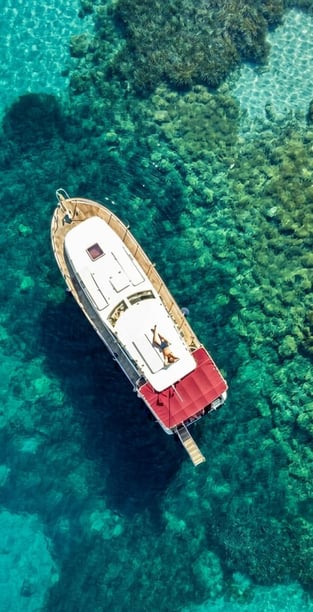 Ayvalik Motor Yacht   12 guests 13 m Listing Number: #10503