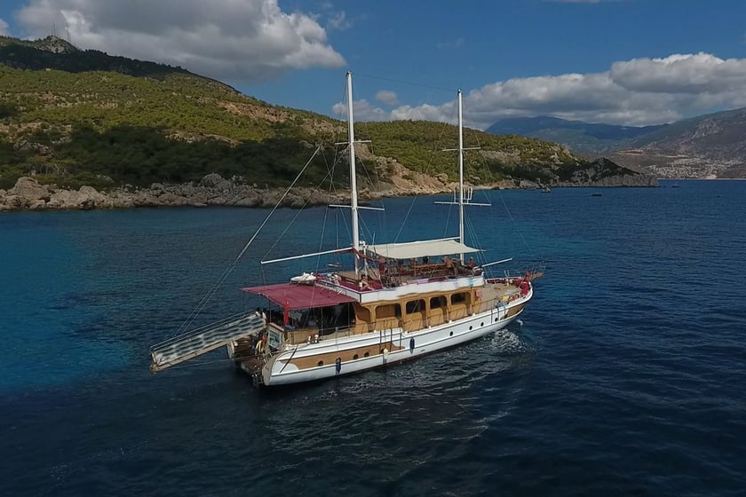 Kalkan Gulet   60  gasten 23.5 m Lijstnummer: #10513
