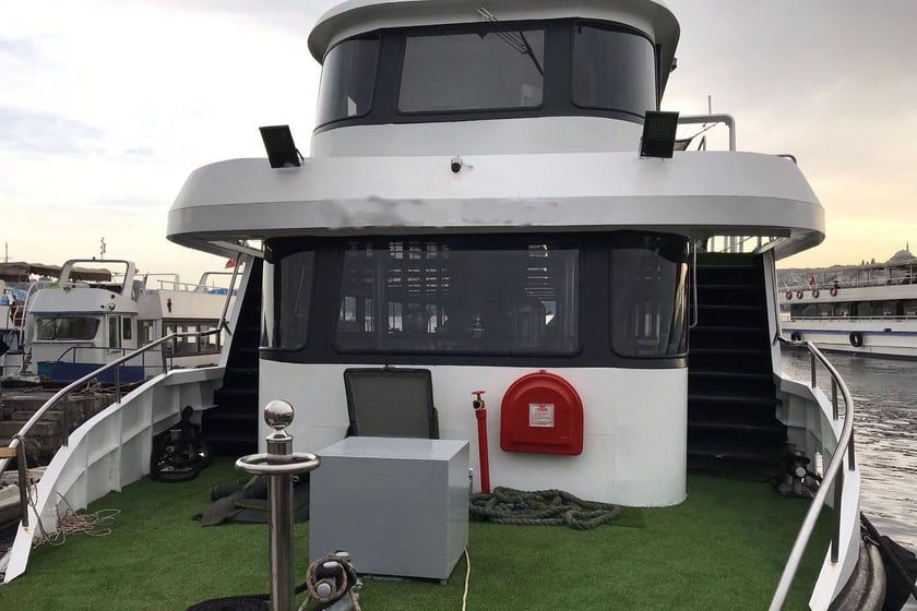 Haliç Gulet   Seyir 50 kişi 22 m İlan No: #10516 2