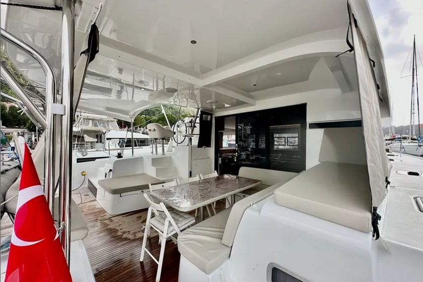 Fethiye Catamaran 6 cabin 10 berths 10 guests 12.8 m Listing Number: #10518 4