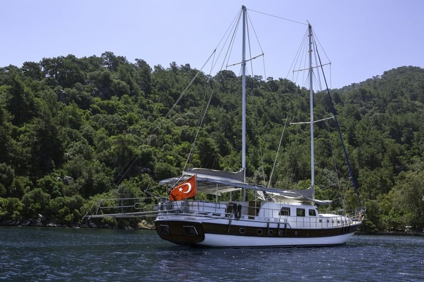Marmaris Gulet 5 kabin Konaklama 10 kişi Seyir 10 kişi 24 m İlan No: #10527 5