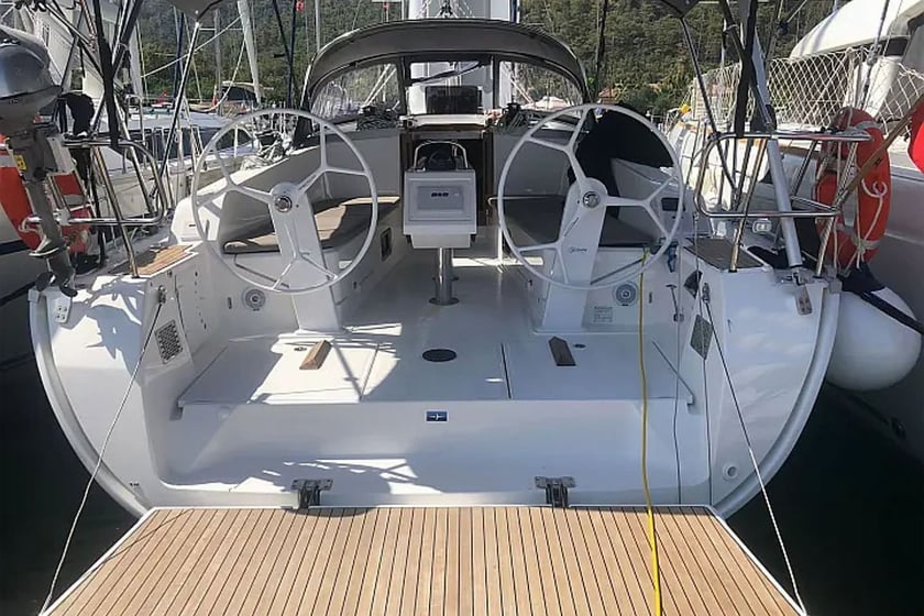 Gocek Velero Cabina 3  6  literas 6  invitados 12.35 m Número de anuncio: #10565