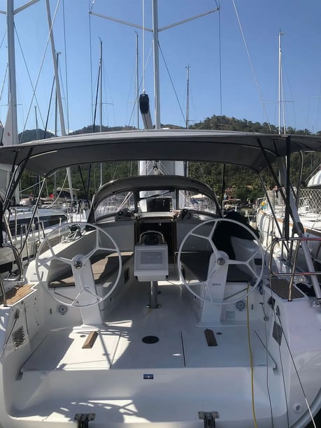 Gocek Velero Cabina 3  6  literas 6  invitados 12.35 m Número de anuncio: #10565 3