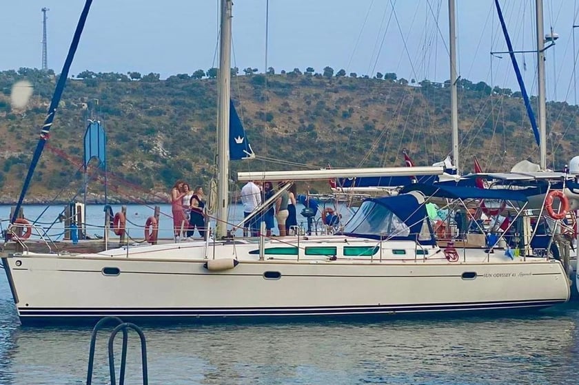 Bodrum Yelkenli 3 kabin Konaklama 6 kişi Seyir 6 kişi 43 ft İlan No: #10606