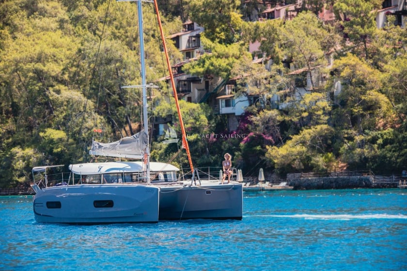 Fethiye Katamaran 6 Kabine 10 Liegeplätze 10 Gäste 11.39 m Nummer des Inserats: #10623