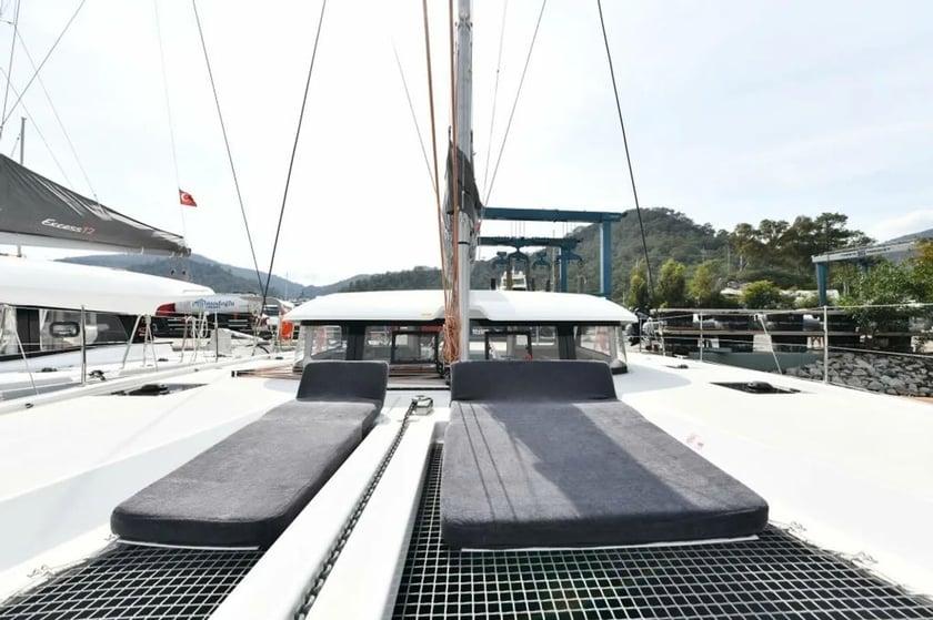 Gocek Catamaran 6 cabin 10 berths 10 guests 11.39 m Listing Number: #10623 4