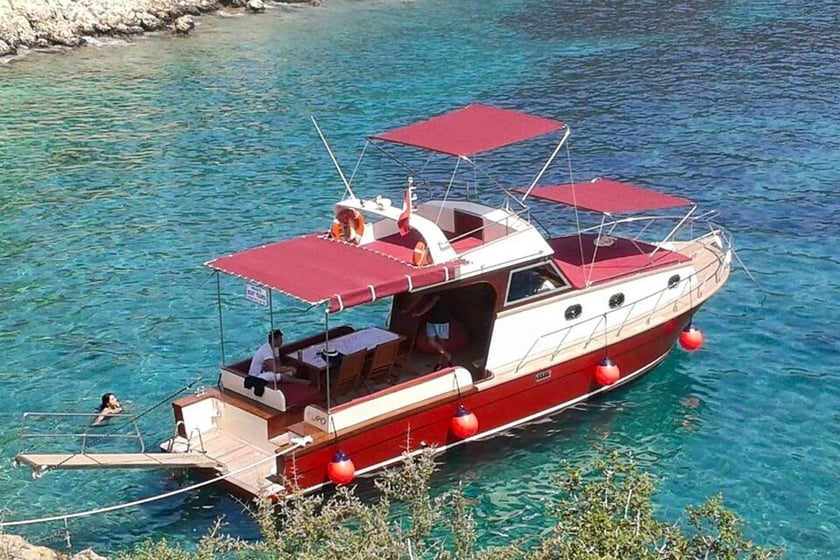 Kalkan Gulet   8 guests 10 m Listing Number: #10770 4