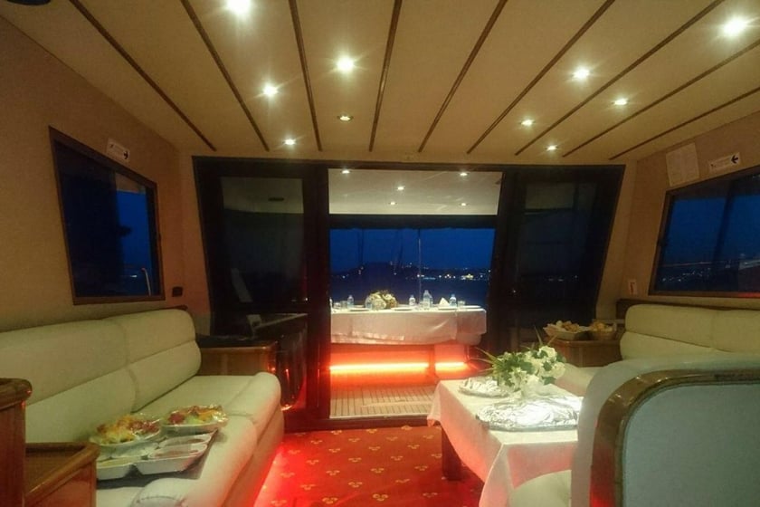 Halic Yacht a motore   12  ospiti 16 m Numero dell'inserzione: #10829 3