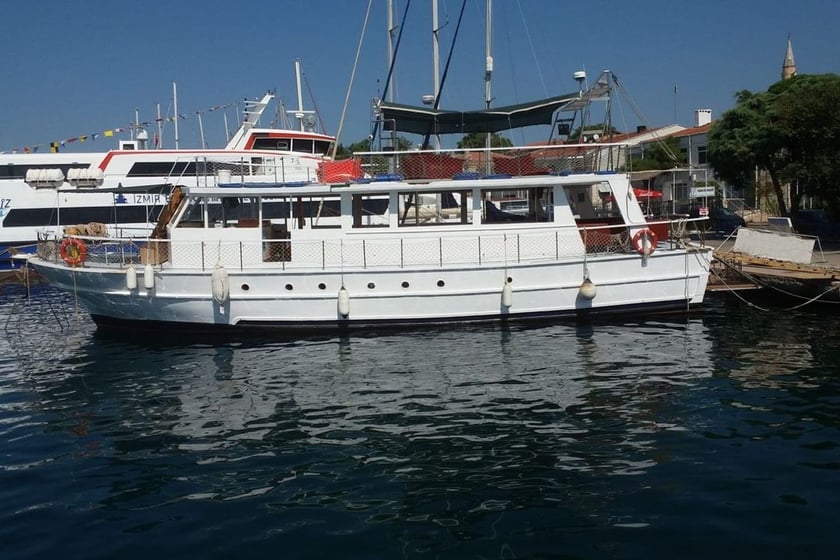 Izmir Gulet   60 guests 19 m Listing Number: #10833