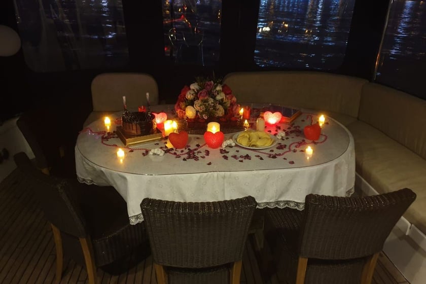 Eminonu Yacht a motore   12  ospiti 17 m Numero dell'inserzione: #10885 5