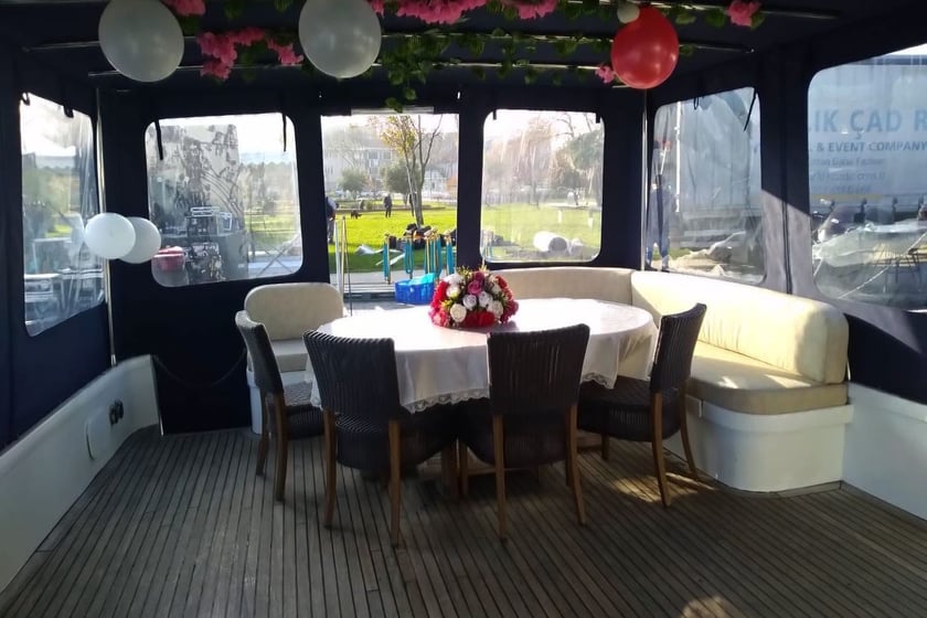 Eminonu Yacht a motore   12  ospiti 17 m Numero dell'inserzione: #10885 4