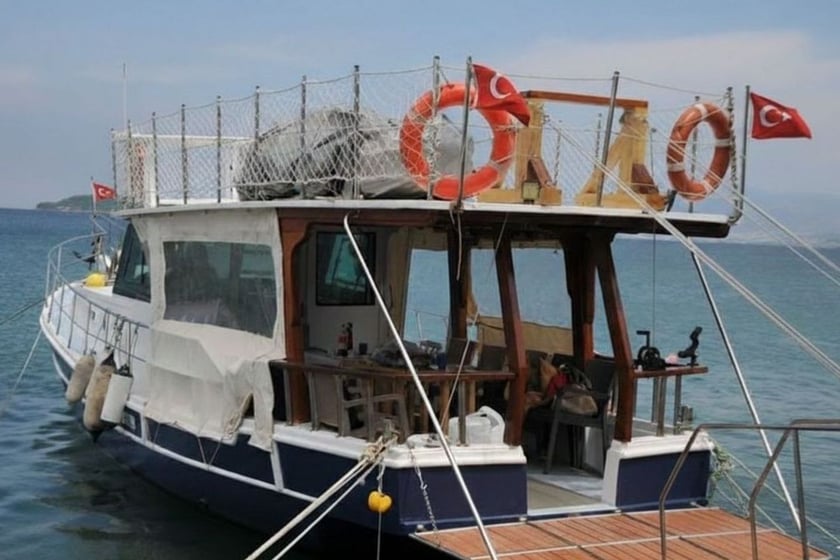 Izmir Gulet   12 guests 14 m Listing Number: #10892 2