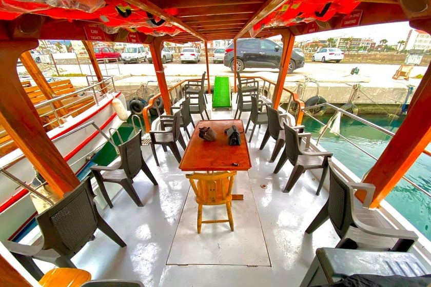 Izmir Gulet   12 guests 14 m Listing Number: #10892 4