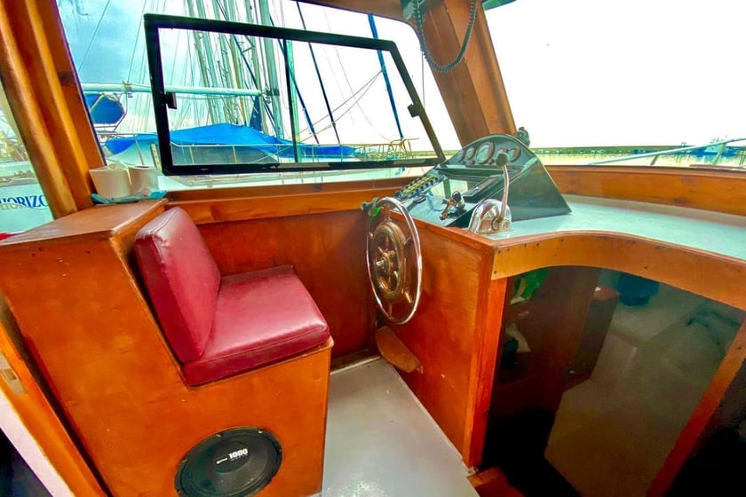 Izmir Gulet   12 guests 14 m Listing Number: #10892 5