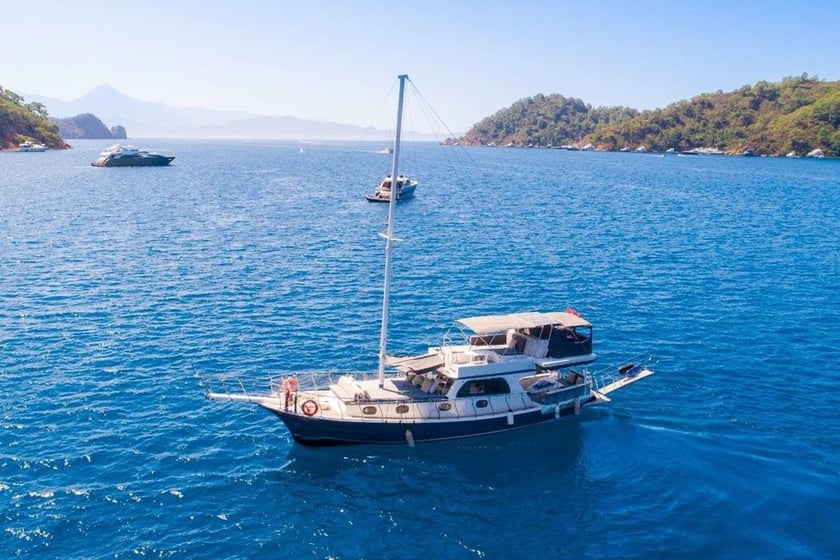 Gocek Gulet Cabine 3  Couchettes 6  Invités 6  15 m Numéro de l'annonce: #10922 3