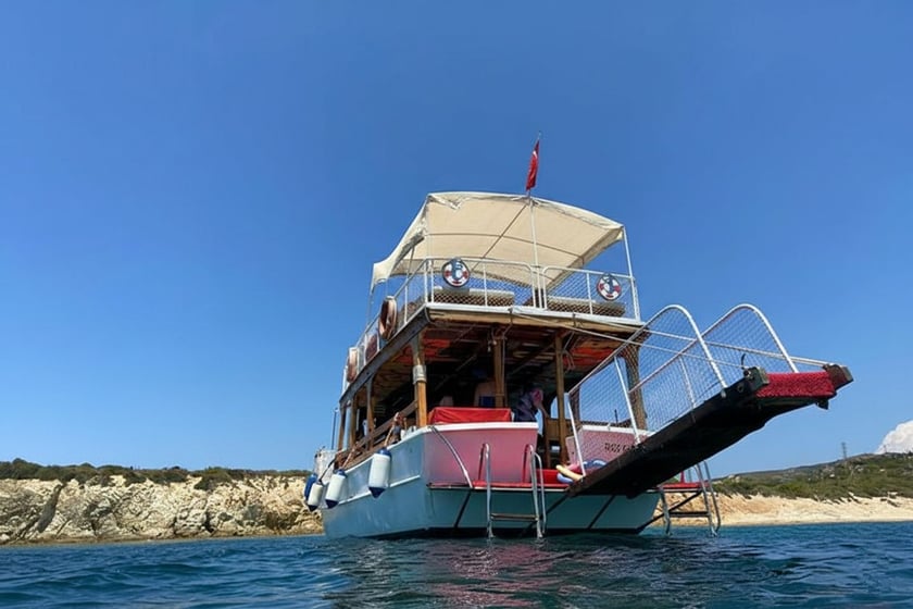 İzmir Goleta   24  invitados 14.5 m Número de anuncio: #10944 4